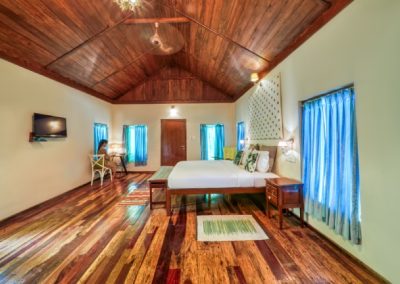 Munjoh Ocean Resort Luxury Villa Bedroom_02