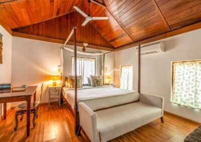 King four-poster bedroom in the Royal Chalet at Munjoh Ocean Resort