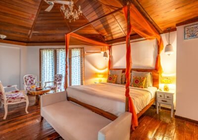 Second four-poster bedroom in the two-bedroom Royal Chalet